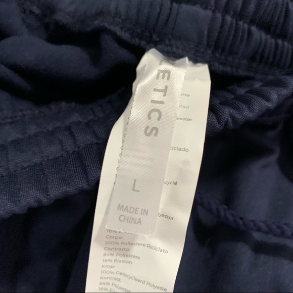 Preowned good condition Fabletics Slay pans, large - Picture 7 of 14